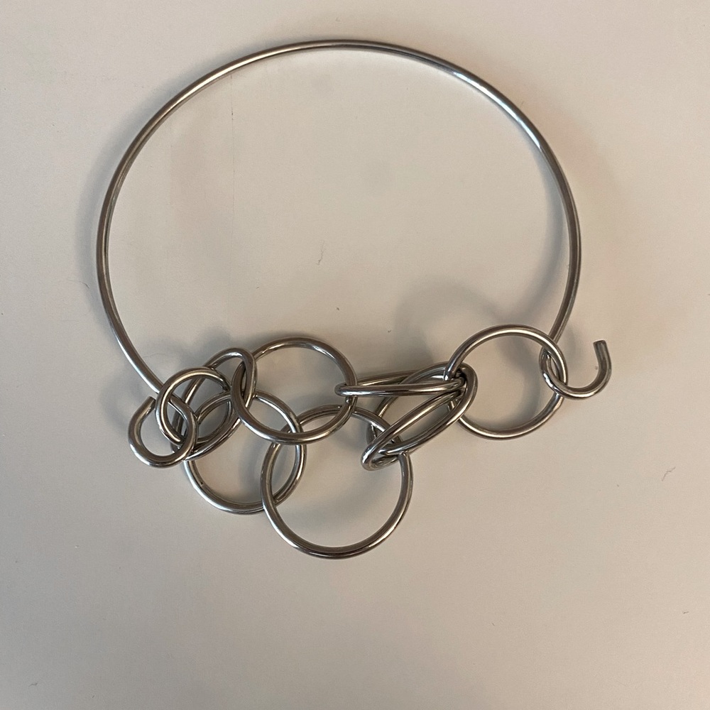 COS NECKLACE